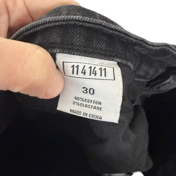 NWT KDNK Men’s Varsity Patched Grunge Jeans in Black/White Size 30